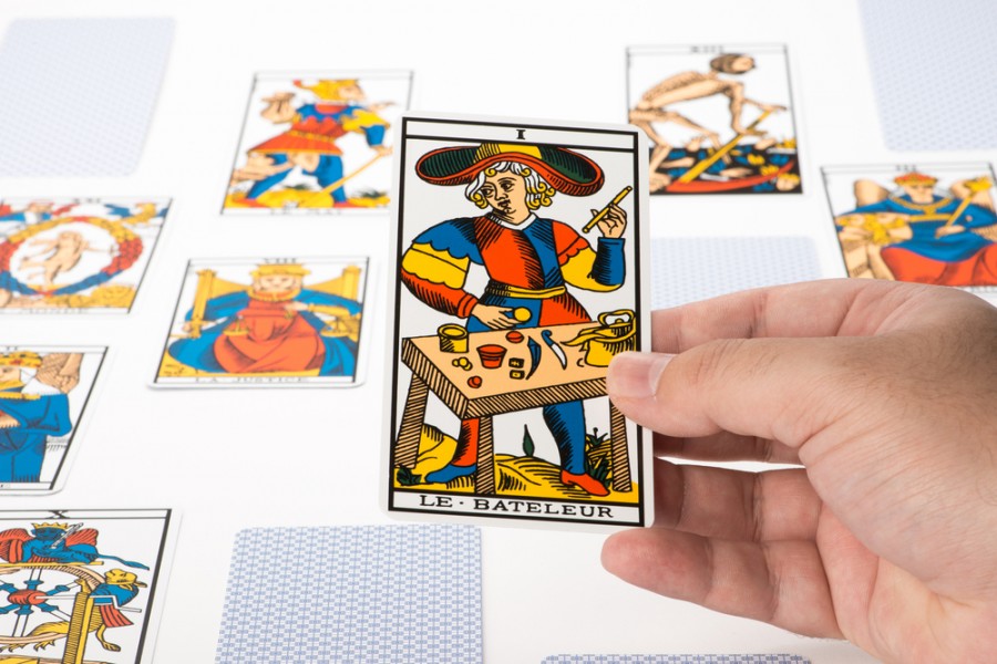 Comment se tirer les cartes de Tarot ? Comment se tirer les cartes de Tarot ?