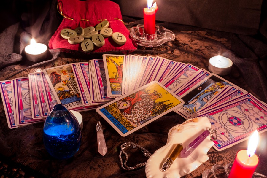 Tirage gratuit du tarot Lenormand : le guide complet